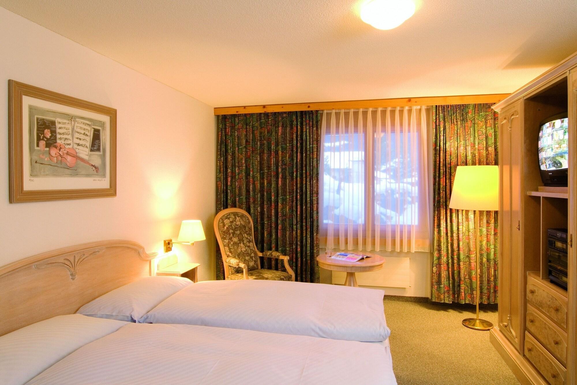 Silvretta Parkhotel Klosters Luaran gambar