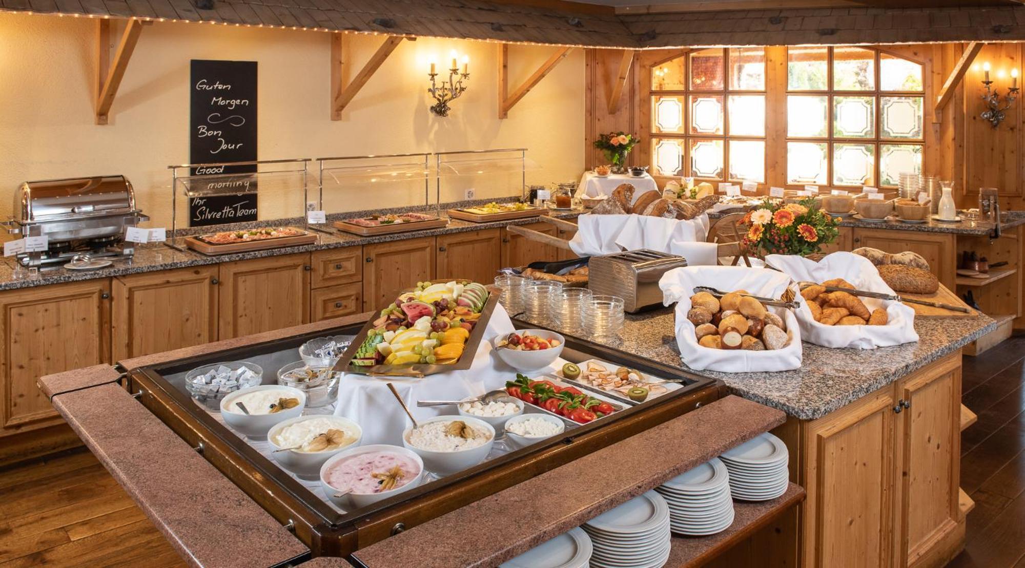 Silvretta Parkhotel Klosters Luaran gambar